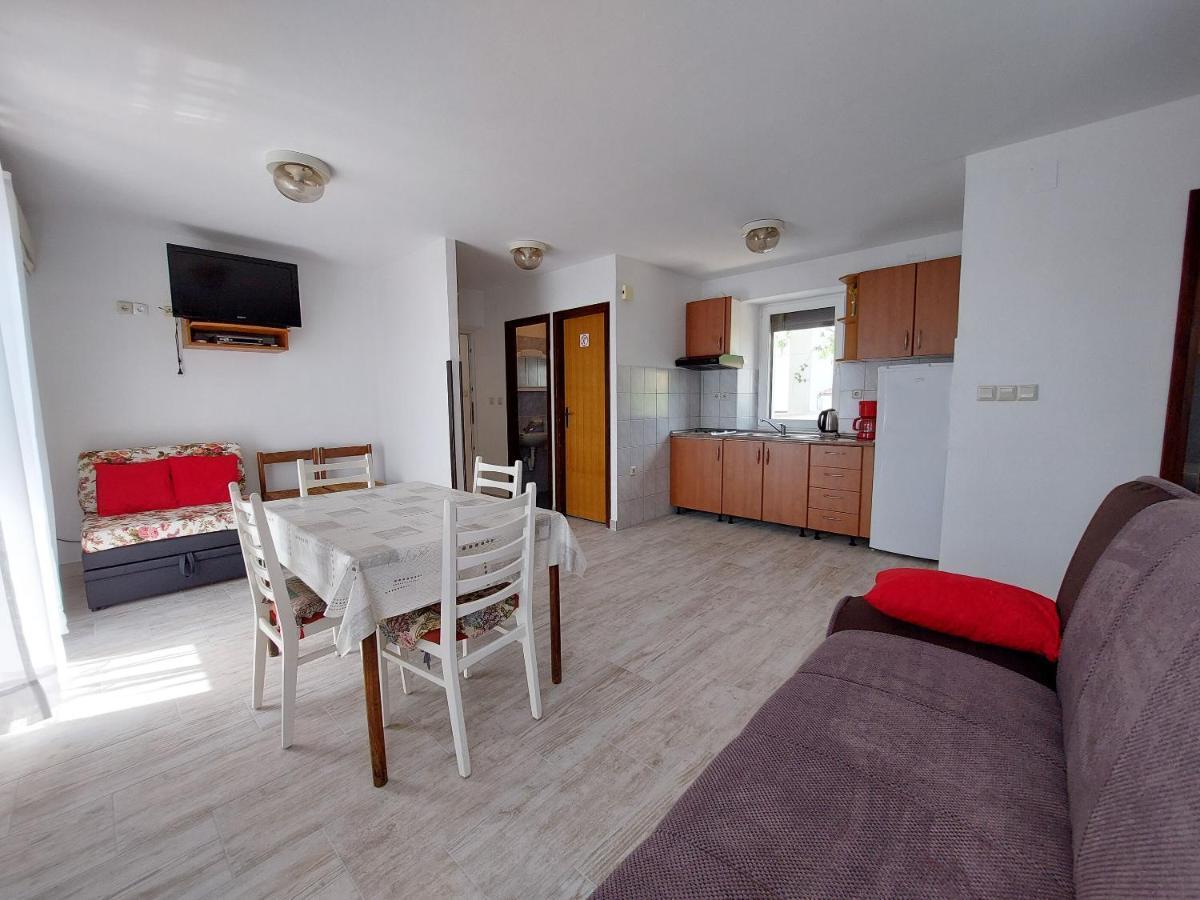 Apartments Ivan Čižići Buitenkant foto