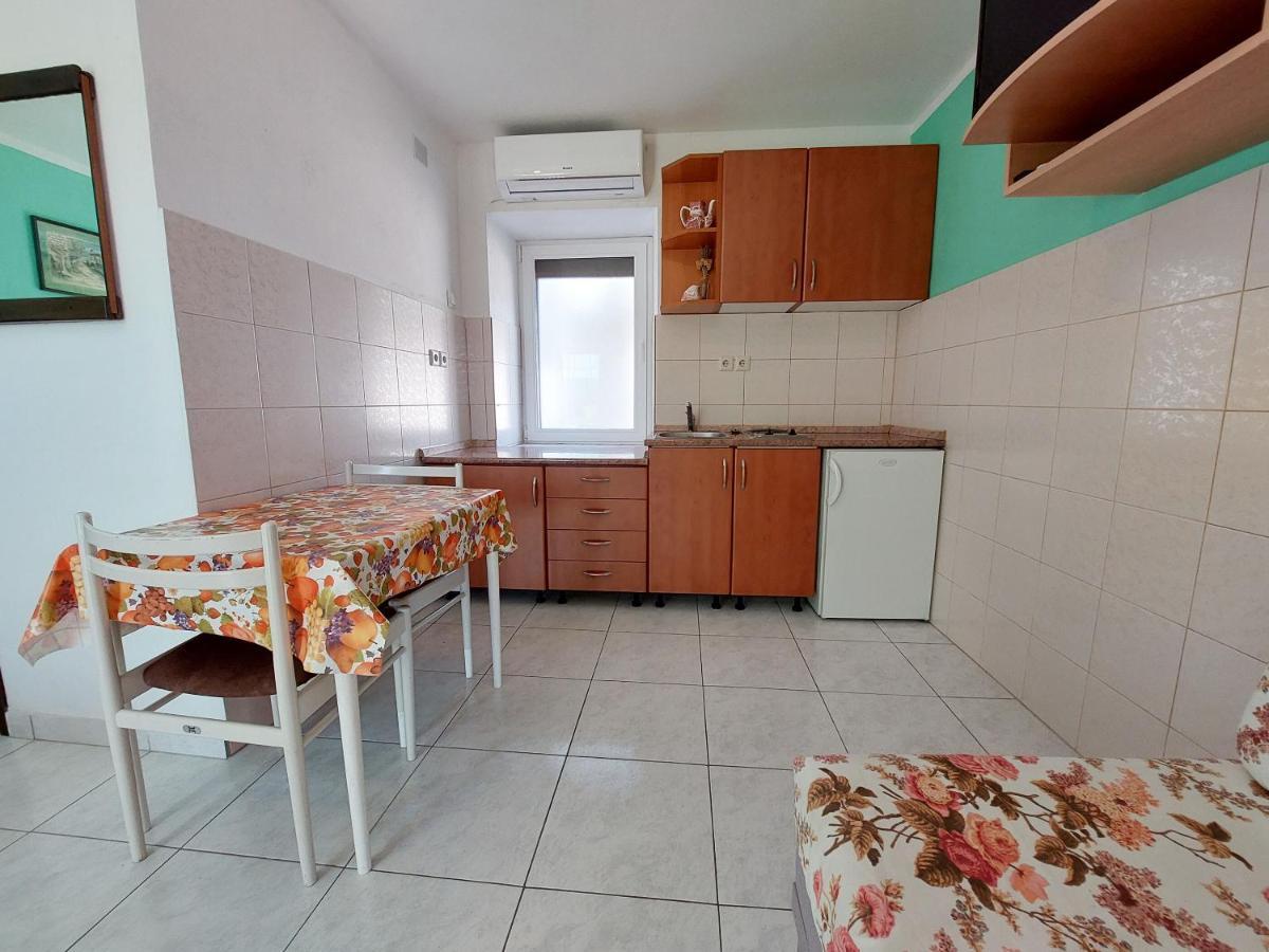 Apartments Ivan Čižići Buitenkant foto