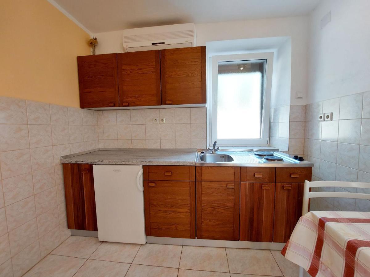 Apartments Ivan Čižići Buitenkant foto